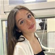 Profesora de inglés con título de First en Cambridge. Para niños de primaria y la ESO